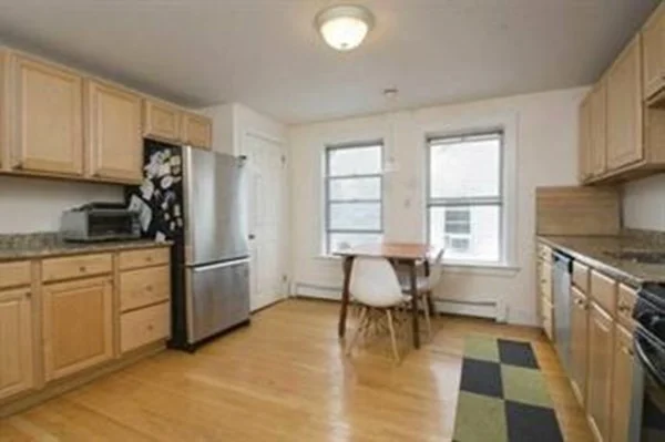 2 bed, 1 bath apartment for rent at 17 Pearson Ave Unit 3, Davis Square — photo 3 of 8