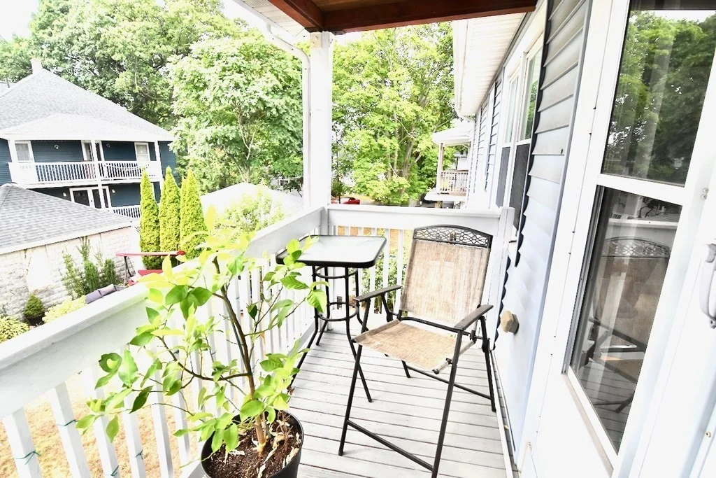 2 bed, 1 bath apartment for rent at 17 Pembroke St Unit 1, Quincy — photo 1 of 18