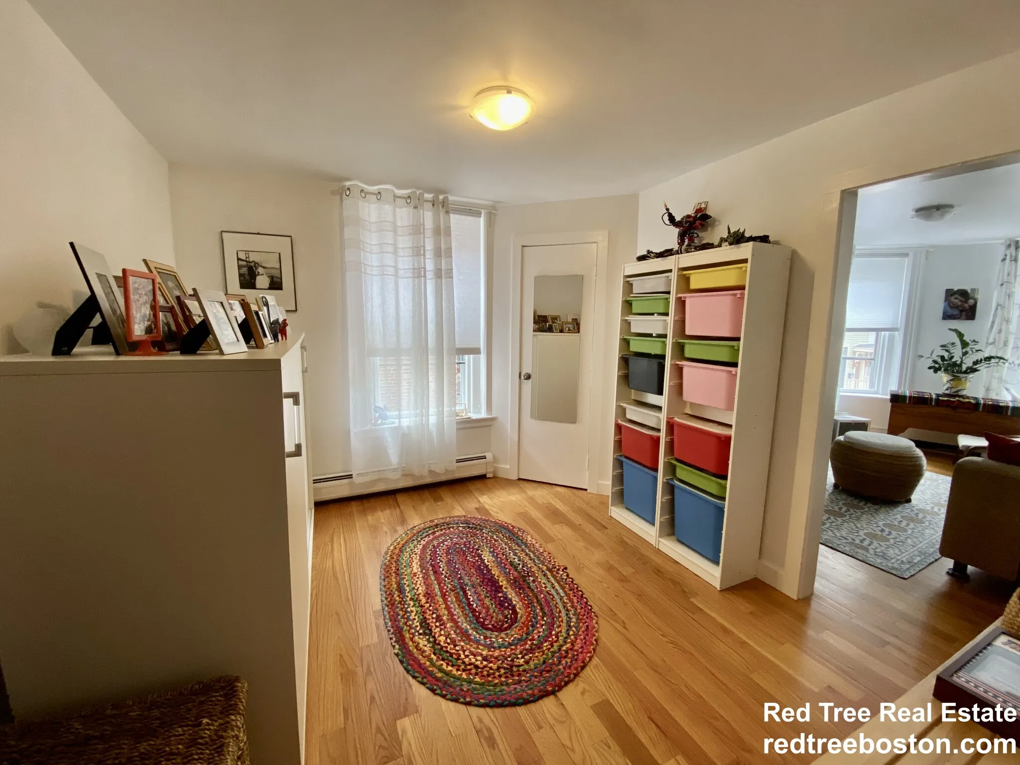 2.5 bed, 1 bath apartment for rent at 17 Perry St Unit 2, Central Village — photo 4 of 16