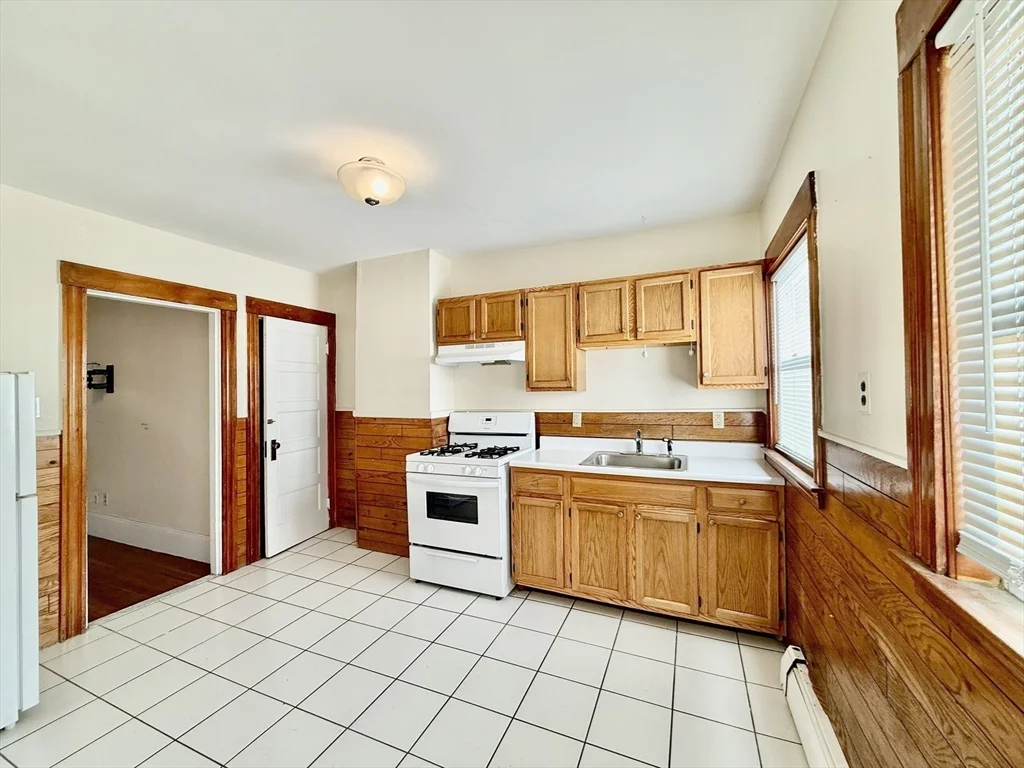 1 bed, 1 bath apartment for rent at 17 Pierce St Unit 17, Quincy — photo 10 of 16