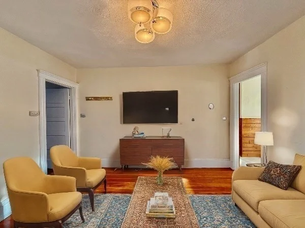 1 bed, 1 bath apartment for rent at 17 Pierce St Unit 17, Quincy — photo 2 of 16