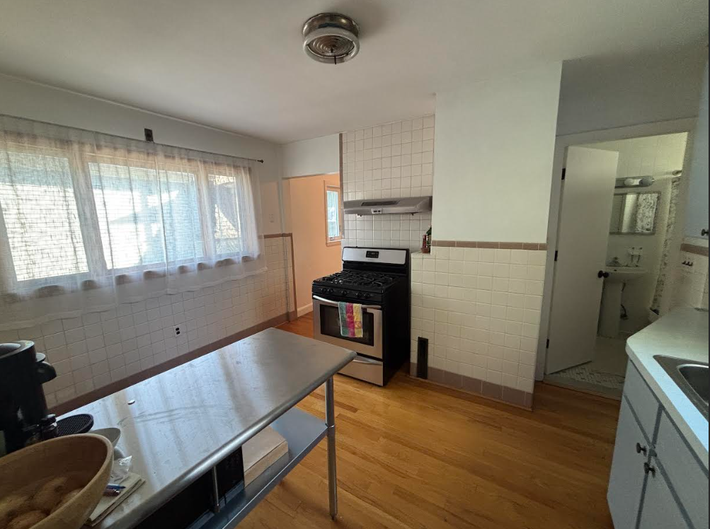 2 bed, 1 bath apartment for rent at 17 Pinckney St Unit 2, East Somerville — photo 6 of 16