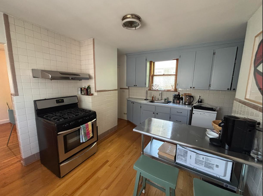 2 bed, 1 bath apartment for rent at 17 Pinckney St Unit 2, East Somerville — photo 8 of 16