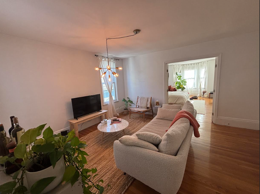 2 bed, 1 bath apartment for rent at 17 Pinckney St Unit 2, East Somerville — photo 1 of 16