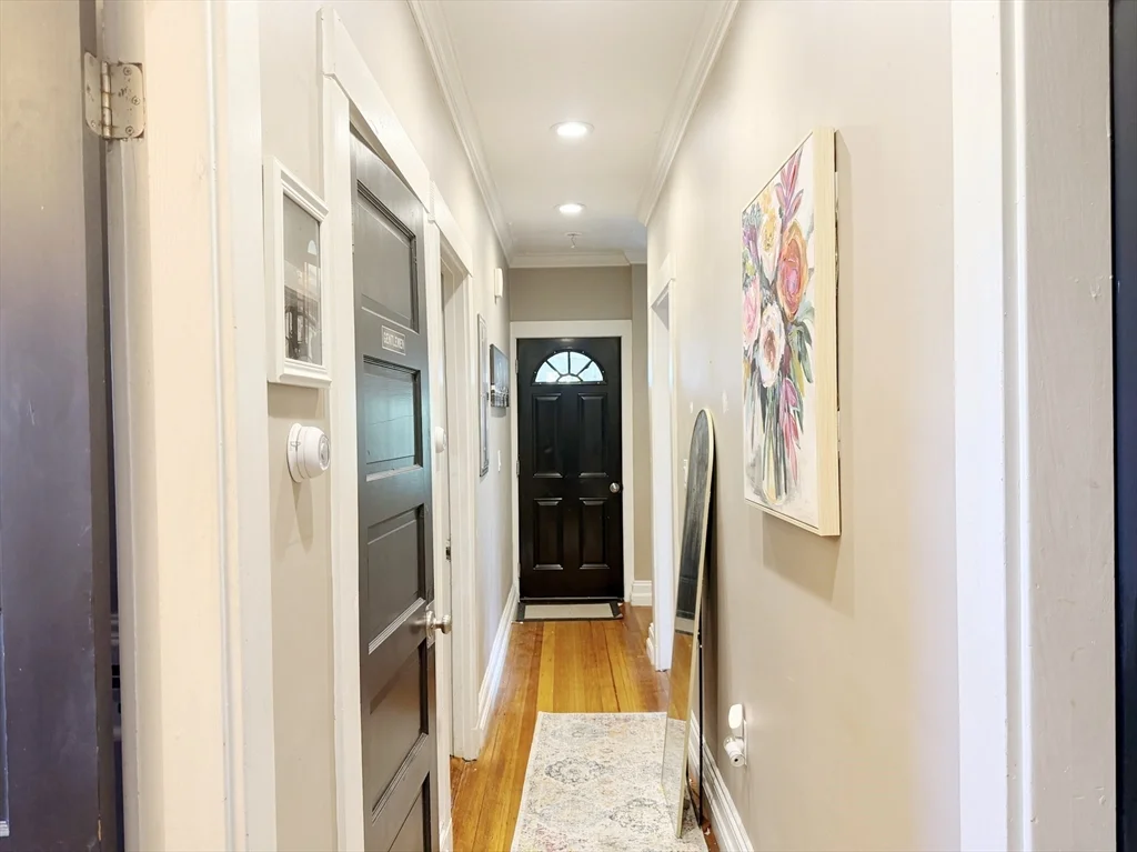 4 bed, 1 bath apartment for rent at 17 Pleasant St Unit 3, Dorchester — photo 9 of 14