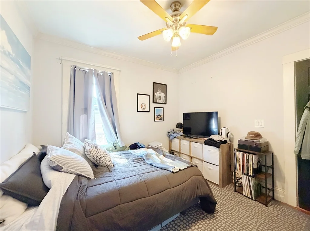 4 bed, 1 bath apartment for rent at 17 Pleasant St Unit 3, Dorchester — photo 13 of 14