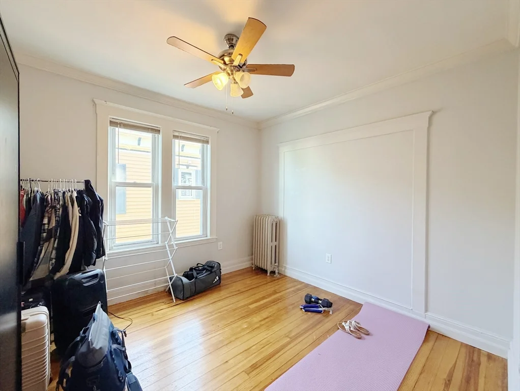 4 bed, 1 bath apartment for rent at 17 Pleasant St Unit 3, Dorchester — photo 12 of 14
