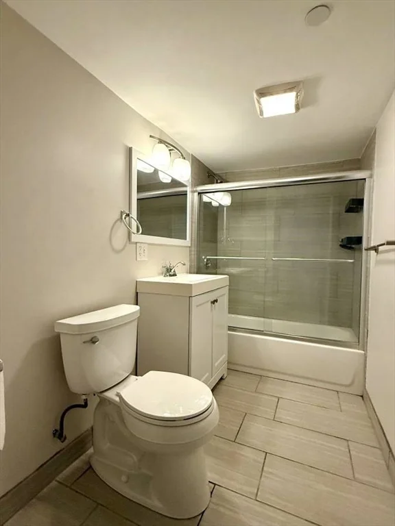 3 bed, 2 bath apartment for rent at 17 Plymouth St Unit 1, Kendall Square — photo 7 of 9