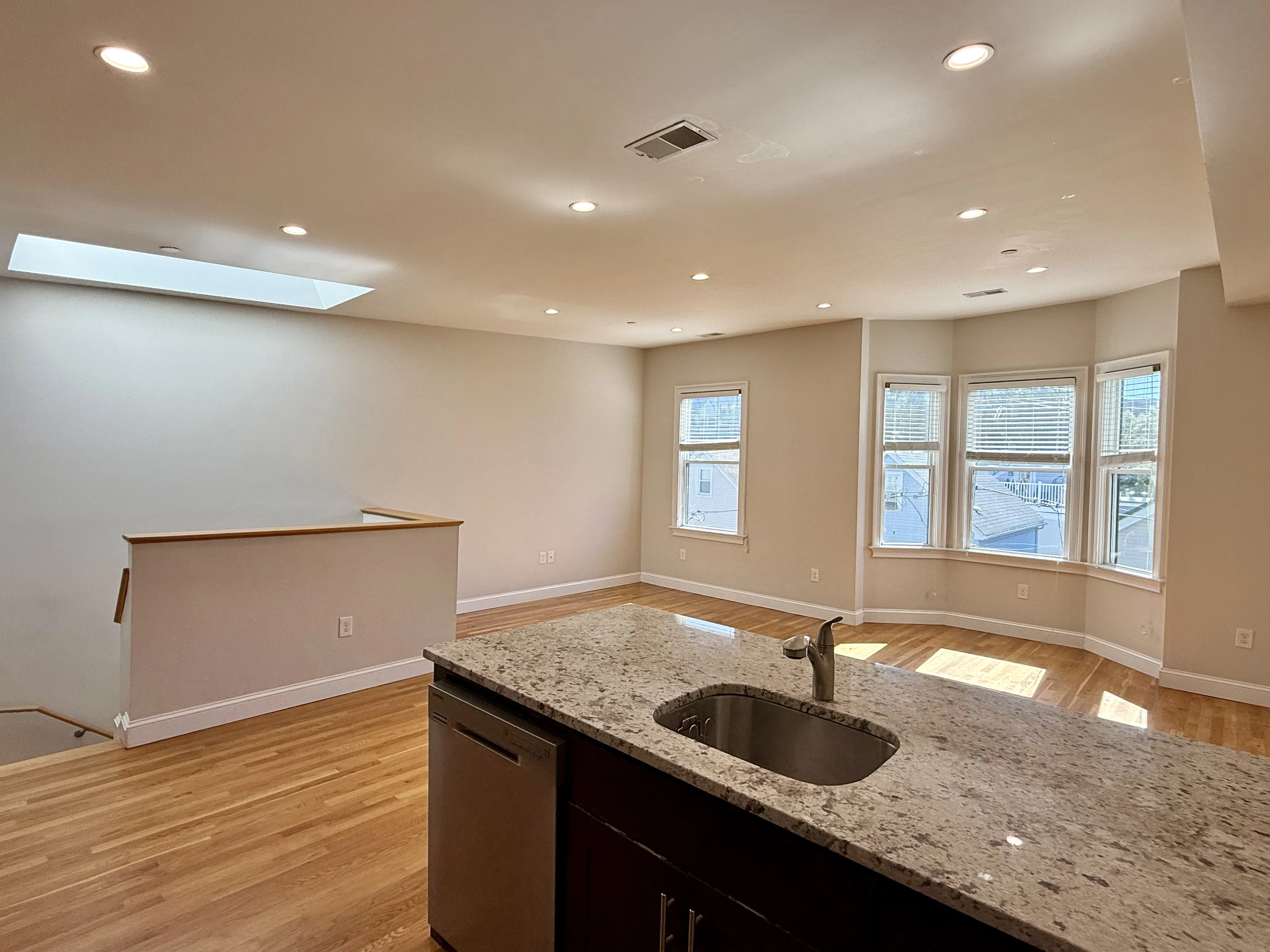 2 bed, 1 bath apartment for rent at 17 Plymouth St Unit 3A, Wellington-Harrington — photo 4 of 17