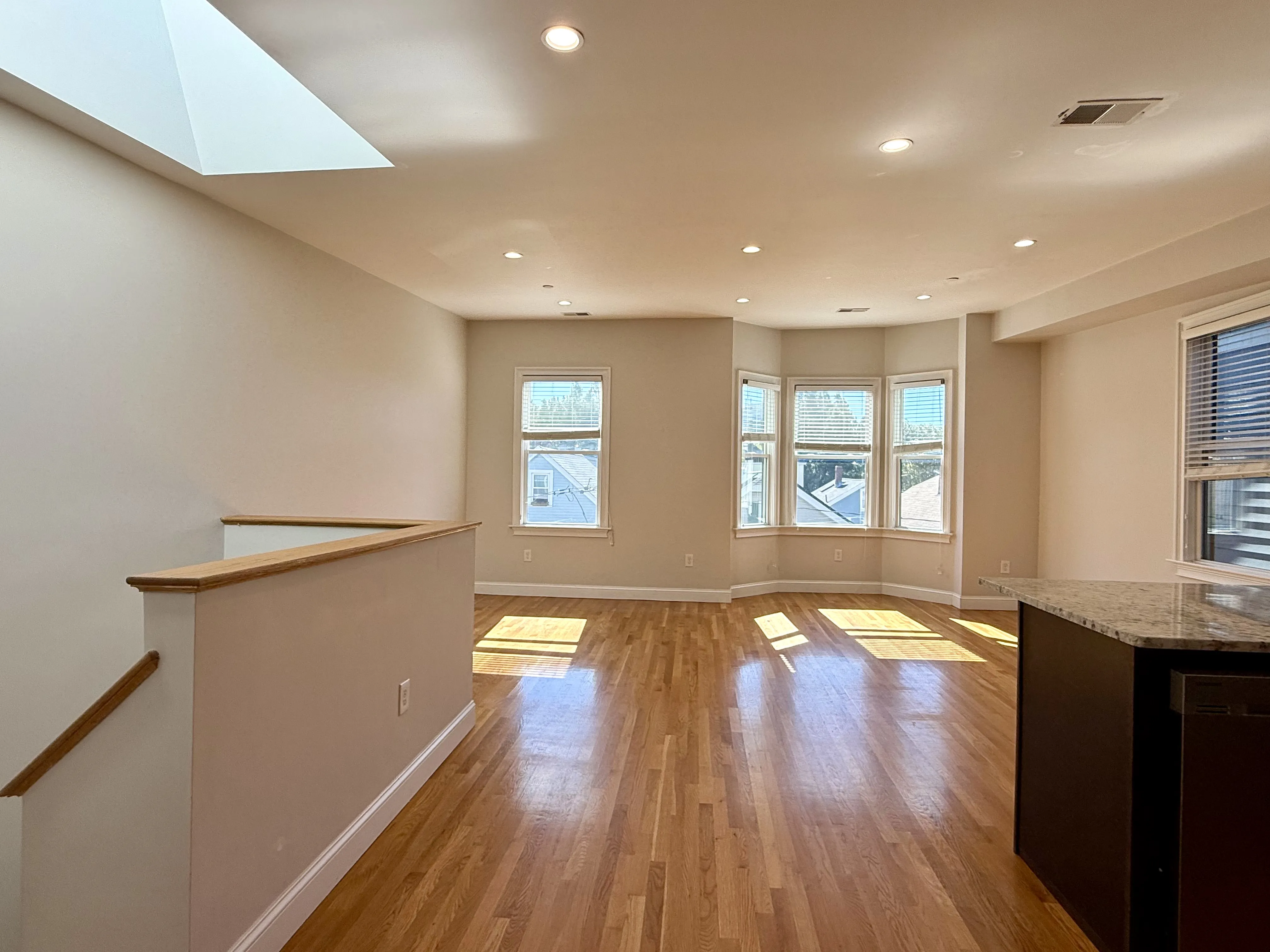 2 bed, 1 bath apartment for rent at 17 Plymouth St Unit 3A, Wellington-Harrington — photo 2 of 17