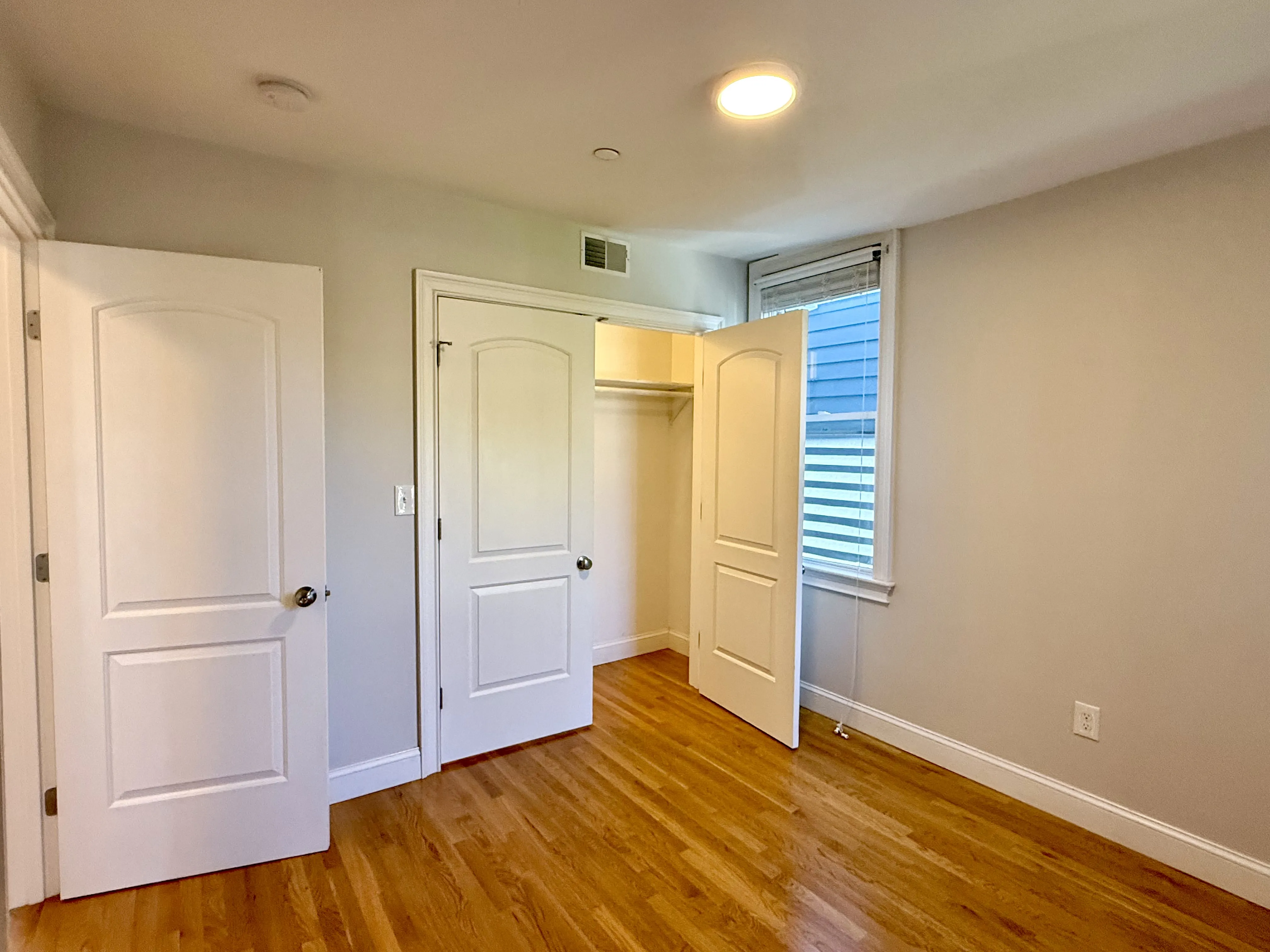 2 bed, 1 bath apartment for rent at 17 Plymouth St Unit 3A, Wellington-Harrington — photo 11 of 17