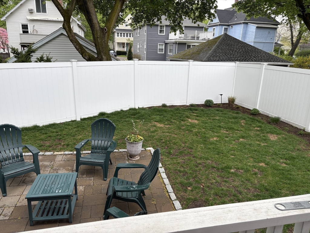 2 bed, 1 bath apartment for rent at 17 Prince St Unit 17, Belmont — photo 14 of 14