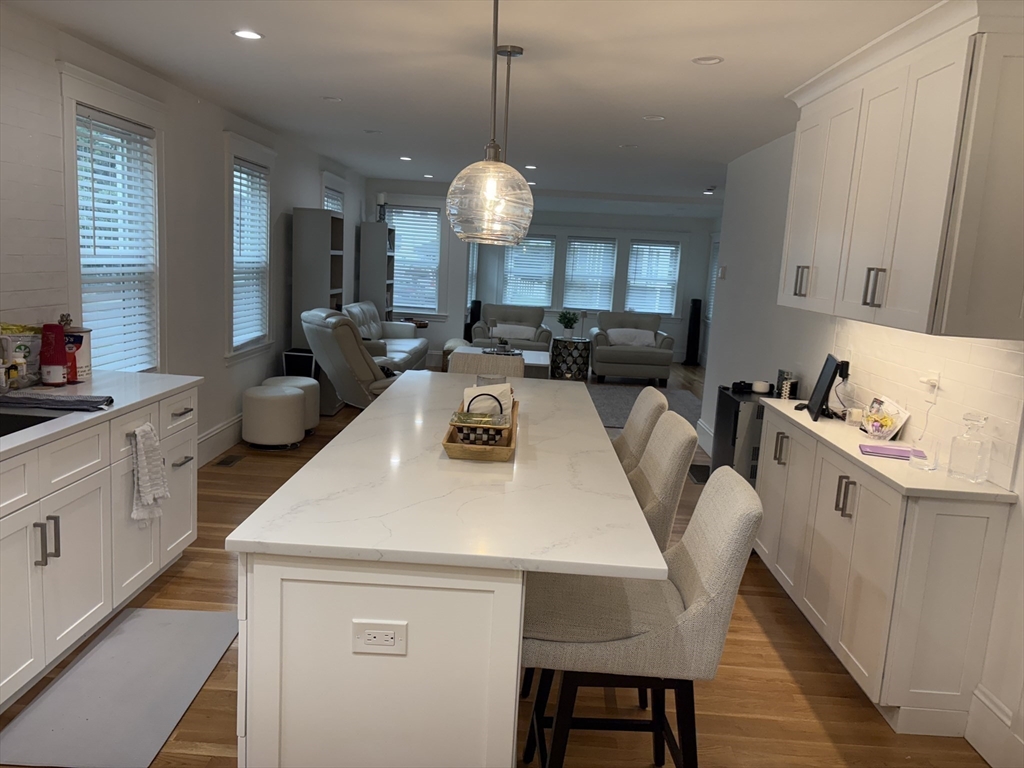 2 bed, 1 bath apartment for rent at 17 Prince St Unit 17, Belmont — photo 8 of 14