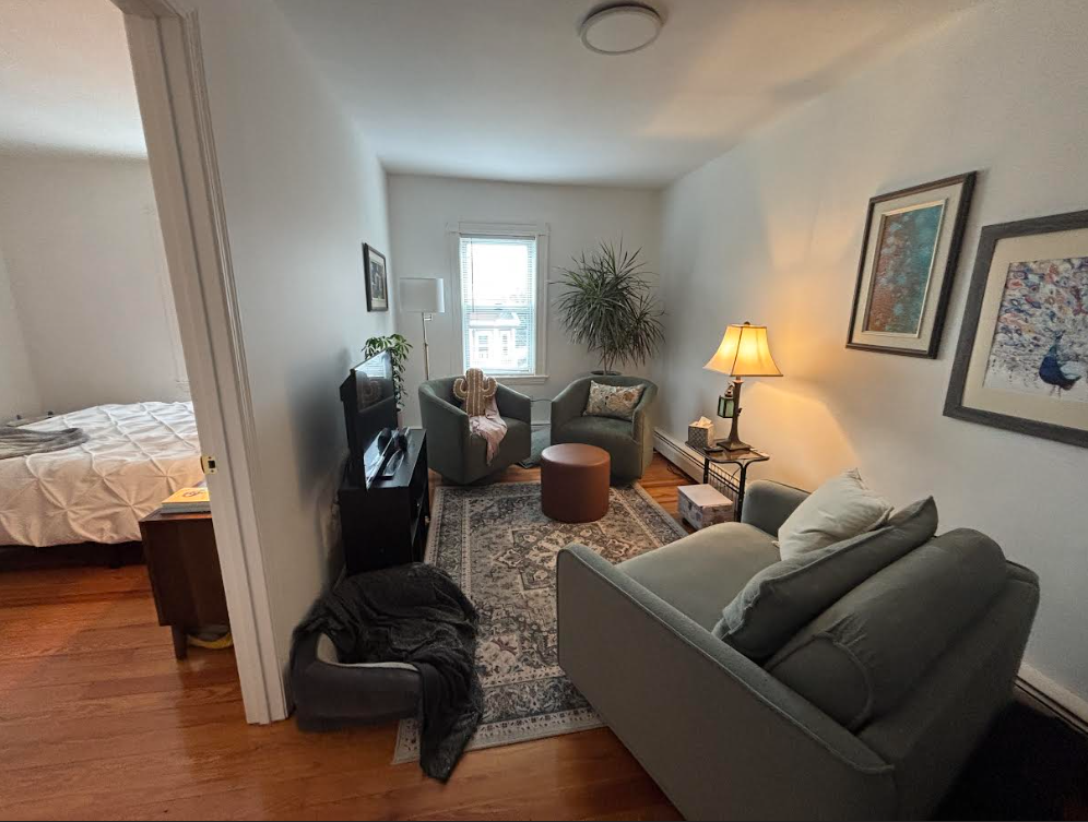 2 bed, 1 bath apartment for rent at 17 Princeton St Unit 3A, South Medford — photo 2 of 10