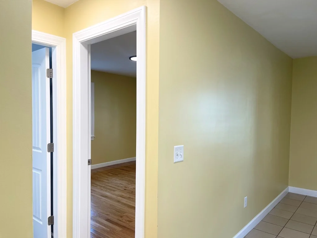 2 bed, 1 bath apartment for rent at 17 Proctor St Unit 1, Peabody — photo 12 of 22