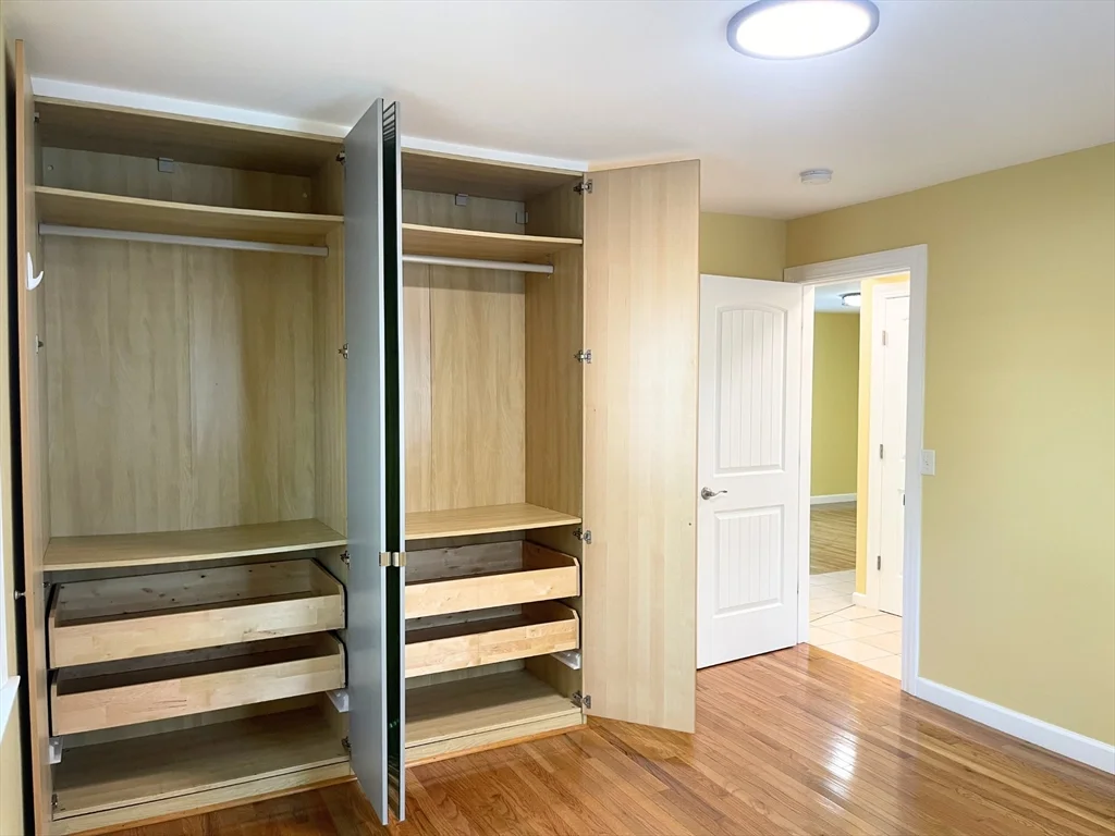 2 bed, 1 bath apartment for rent at 17 Proctor St Unit 1, Peabody — photo 16 of 22
