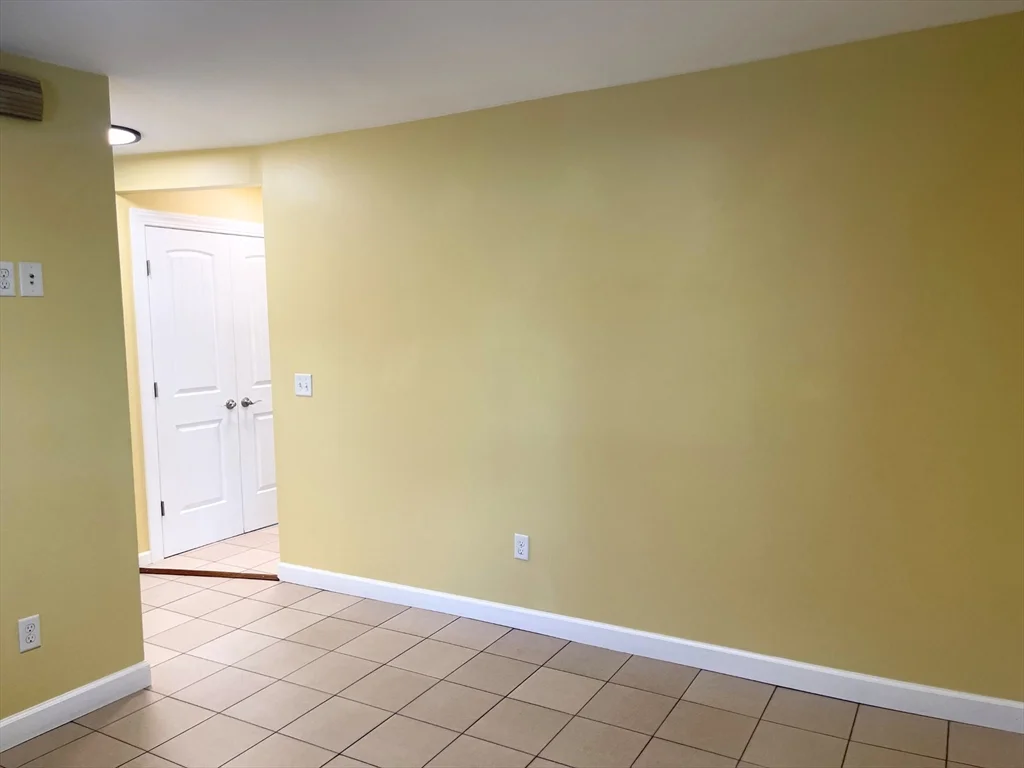 2 bed, 1 bath apartment for rent at 17 Proctor St Unit 1, Peabody — photo 11 of 22