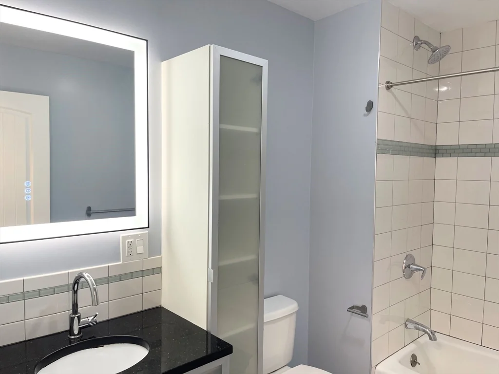 2 bed, 1 bath apartment for rent at 17 Proctor St Unit 1, Peabody — photo 17 of 22