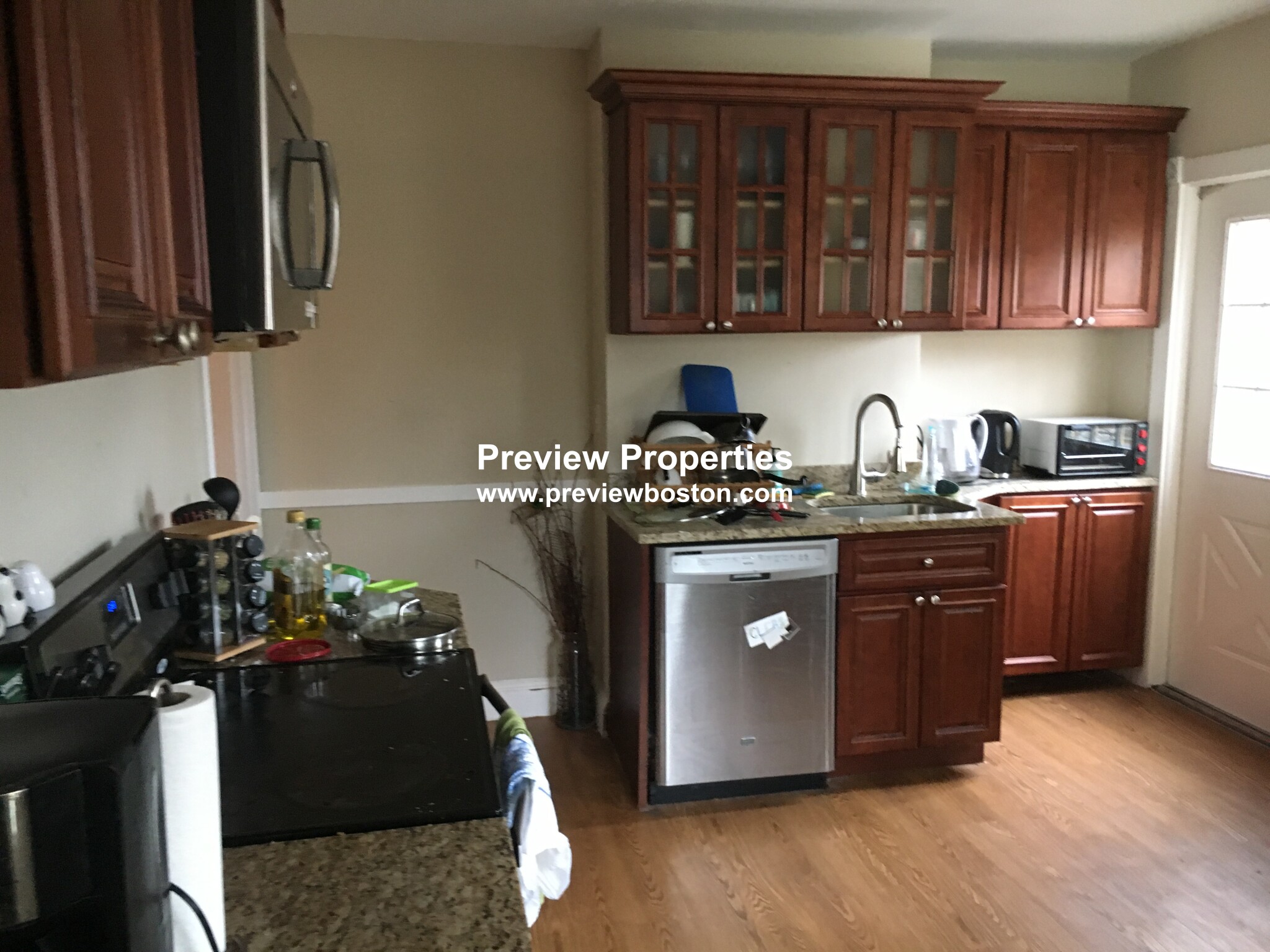 5 bed, 2 bath apartment for rent at 17 Putnam Unit P, Harvard Square — photo 12 of 12