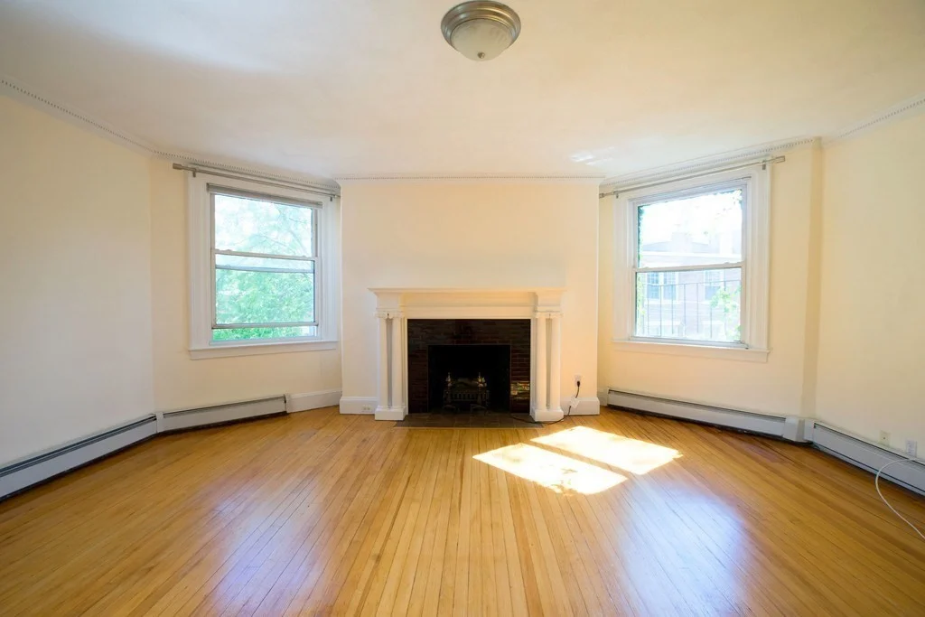 2 bed, 1 bath apartment for rent at 17 Regent Circle Unit 3, Brookline — photo 2 of 13