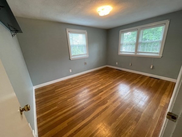 4 bed, 2 bath apartment for rent at 17 Ridley Rd, Dedham — photo 14 of 26