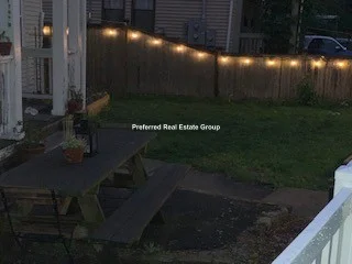 1 bed, 1 bath apartment for rent at 17 Round Hill Unit 3, Jamaica Plain