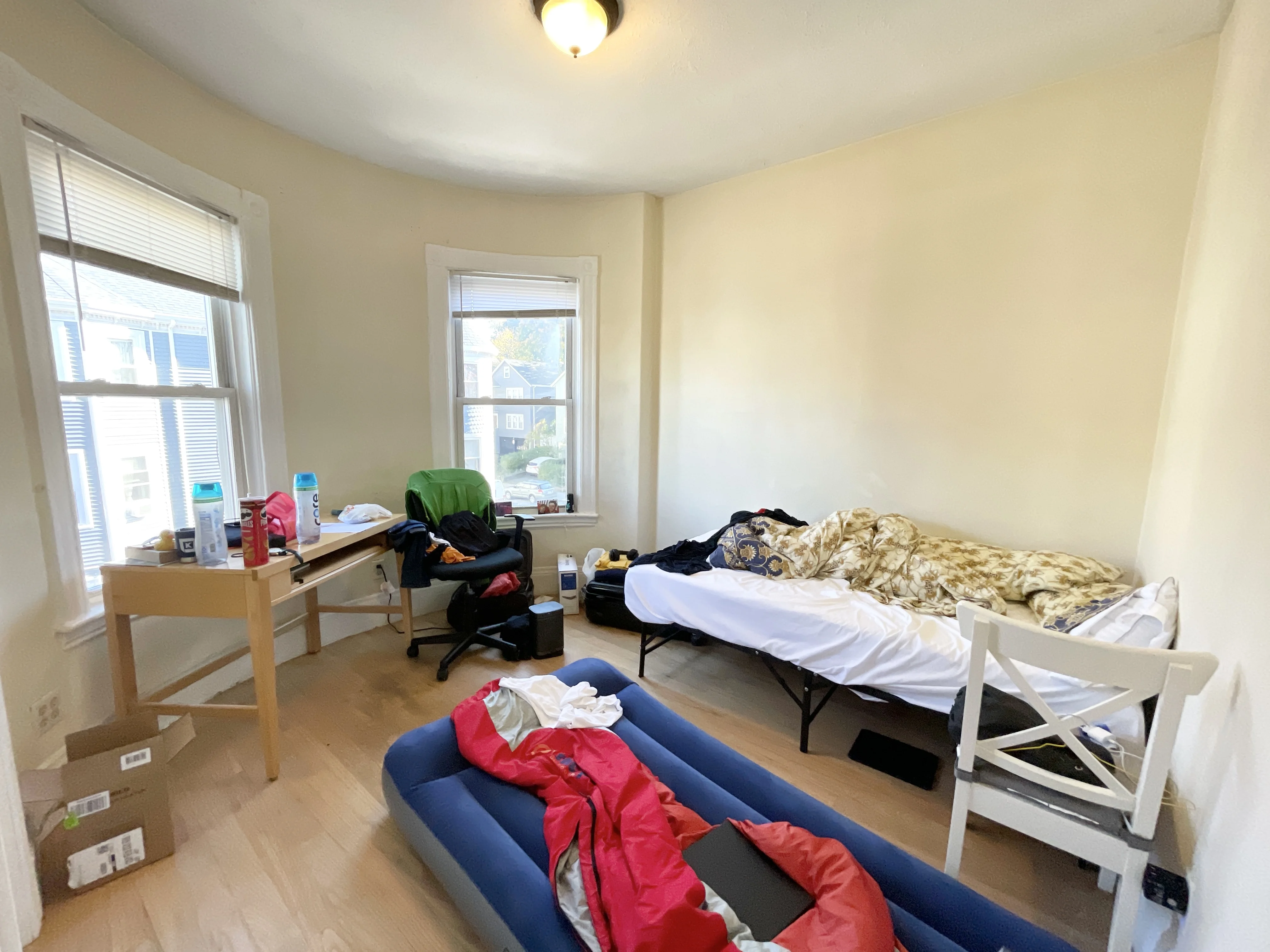 4 bed, 1 bath apartment for rent at 17 Sachem St Unit 3O, Mission Hill — photo 4 of 7