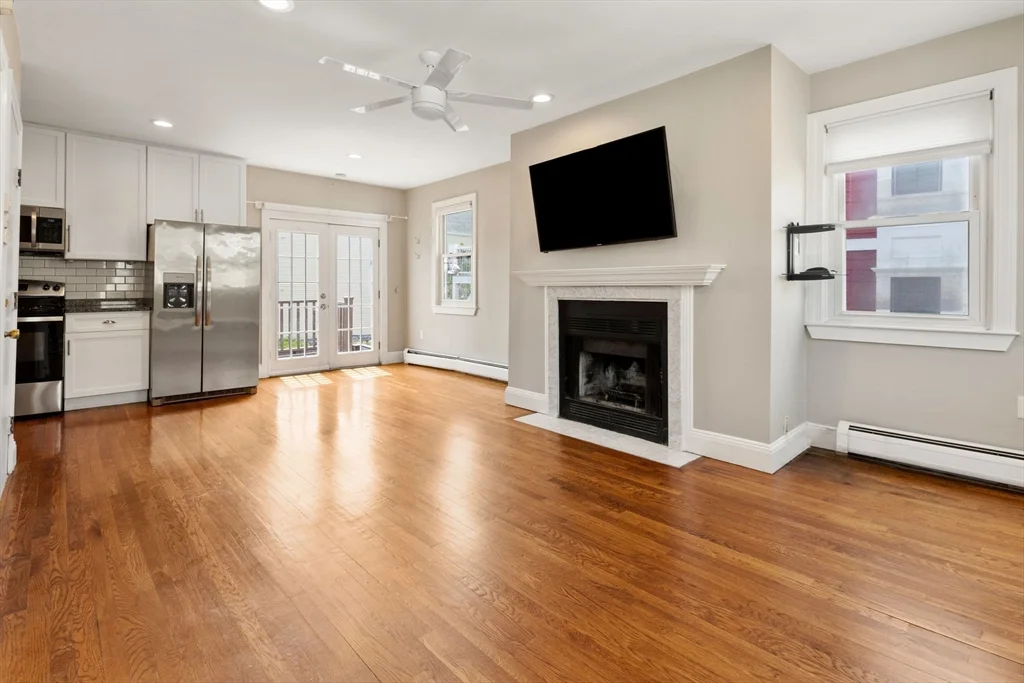 2 bed, 1 bath apartment for rent at 17 Sackville St Unit 3, Charlestown — photo 6 of 33