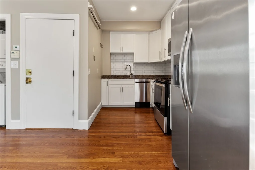 2 bed, 1 bath apartment for rent at 17 Sackville St Unit 3, Charlestown — photo 21 of 33