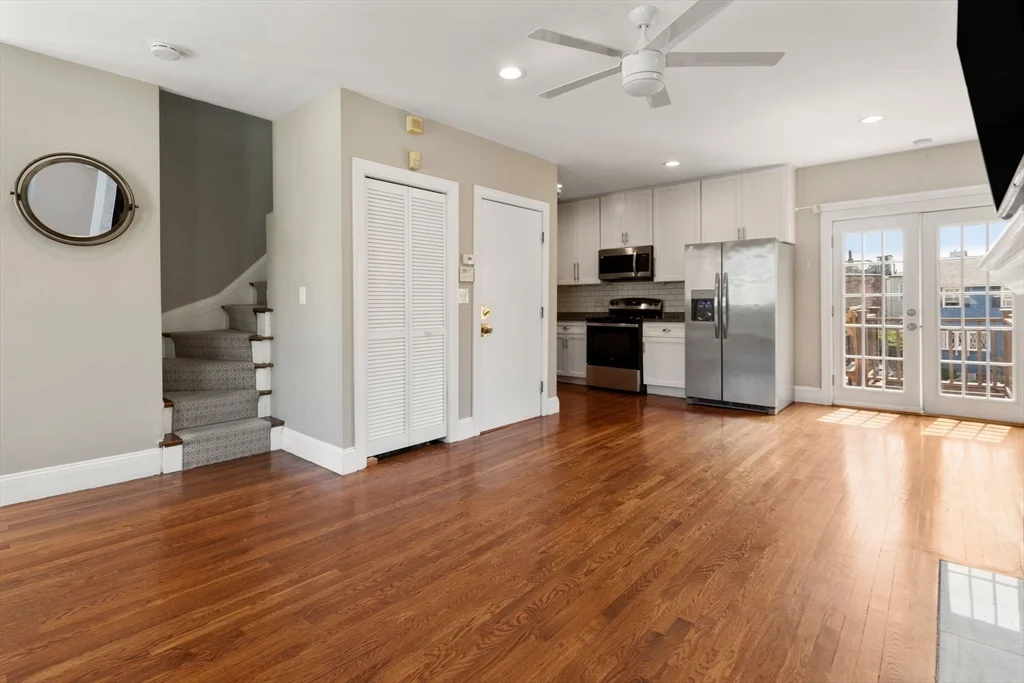 2 bed, 1 bath apartment for rent at 17 Sackville St Unit 3, Charlestown — photo 8 of 33