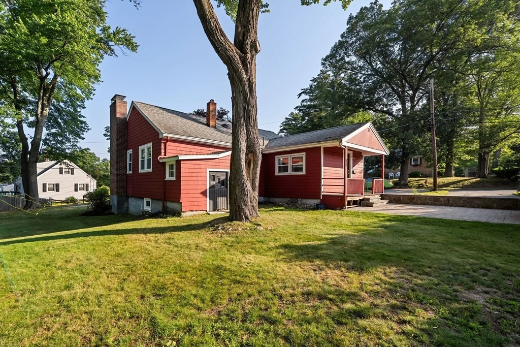 3 bed, 2 bath apartment for rent at 17 Scott Ave, Burlington — photo 38 of 38