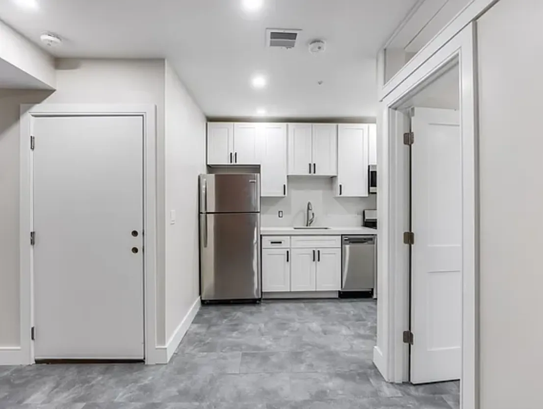 2 bed, 2 bath apartment for rent at 17 Sheafe St Unit 5, North End — photo 3 of 13