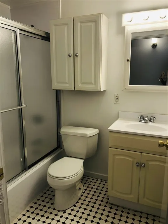 2 bed, 1 bath apartment for rent at 17 South Russell St Unit 6, Beacon Hill — photo 6 of 8