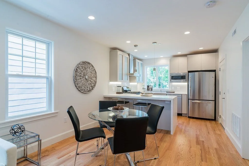 3 bed, 2 bath apartment for rent at 17 Standish St Unit 2, West Cambridge — photo 3 of 17