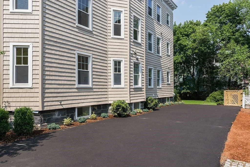 3 bed, 2 bath apartment for rent at 17 Standish St Unit 2, West Cambridge — photo 17 of 17