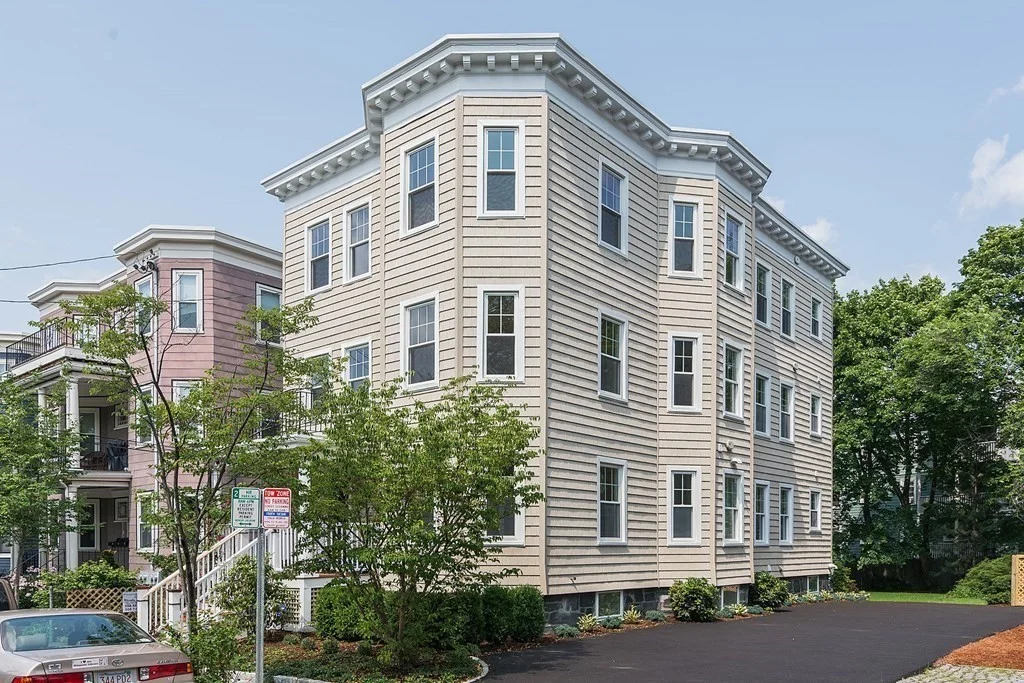 3 bed, 2 bath apartment for rent at 17 Standish St Unit 2, West Cambridge — photo 14 of 17