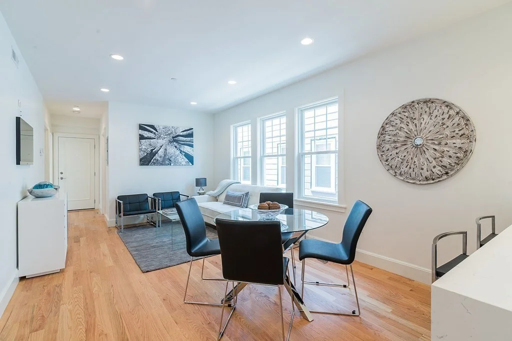 3 bed, 2 bath apartment for rent at 17 Standish St Unit 2, West Cambridge — photo 2 of 17
