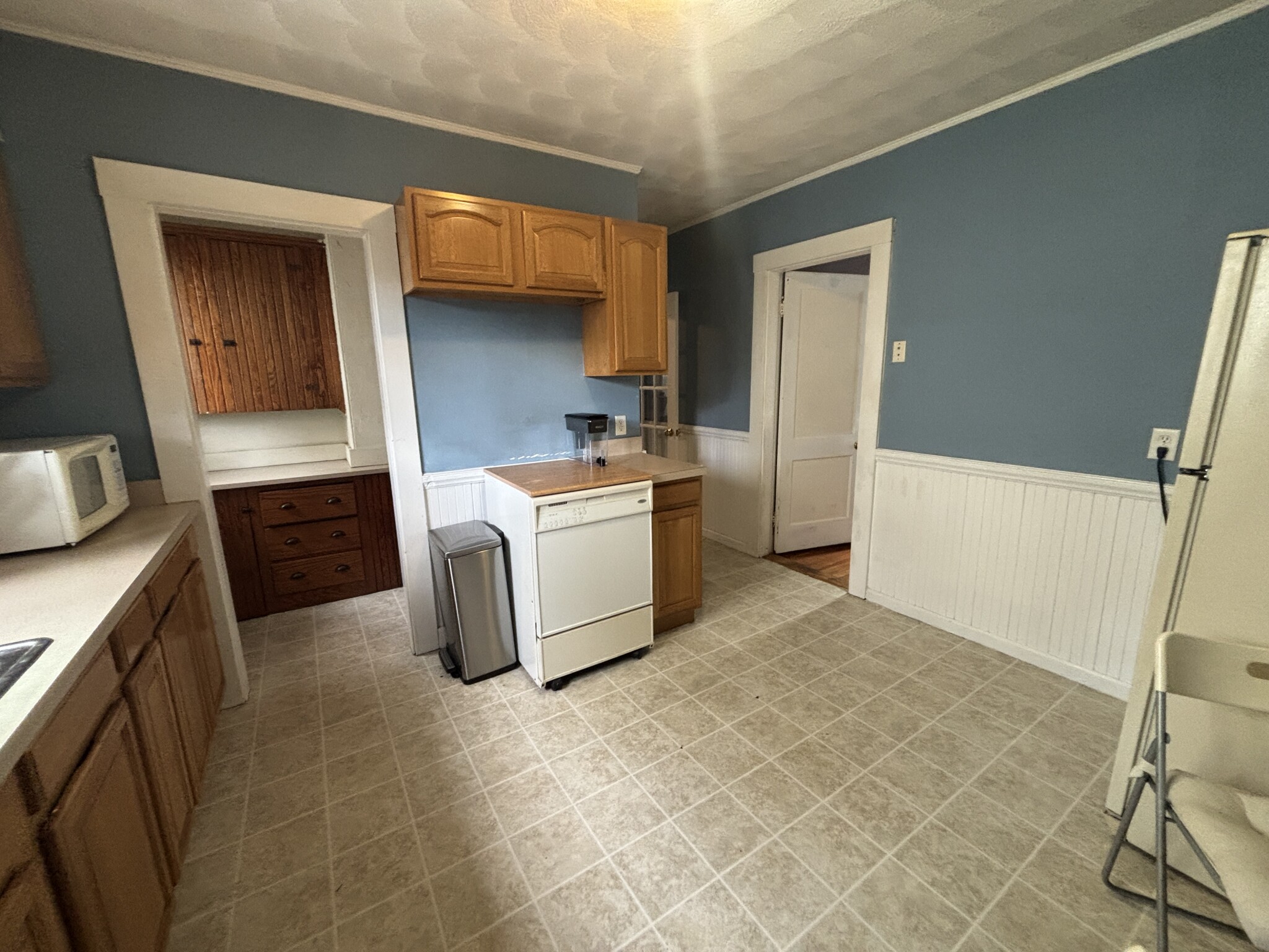 2 bed, 1 bath apartment for rent at 17 Stanley Ave Unit 1, South Medford — photo 12 of 24