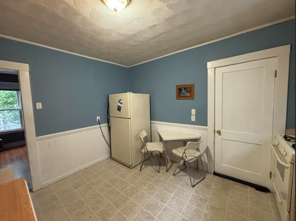 2 bed, 1 bath apartment for rent at 17 Stanley Ave Unit 1, South Medford — photo 14 of 24