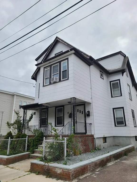 2 bed, 1 bath apartment for rent at 17 Stearns St Unit 1, Malden — photo 1 of 11