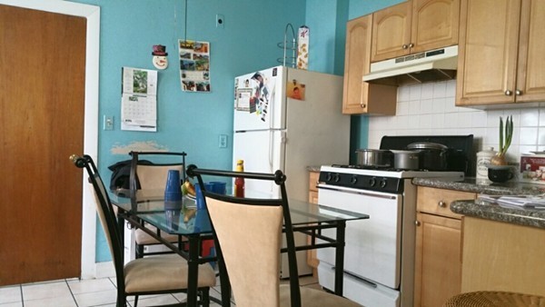 2 bed, 1 bath apartment for rent at 17 Stratton Ter Unit 1, Banks Square — photo 4 of 10