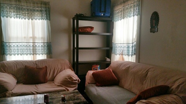2 bed, 1 bath apartment for rent at 17 Stratton Ter Unit 1, Banks Square — photo 8 of 10