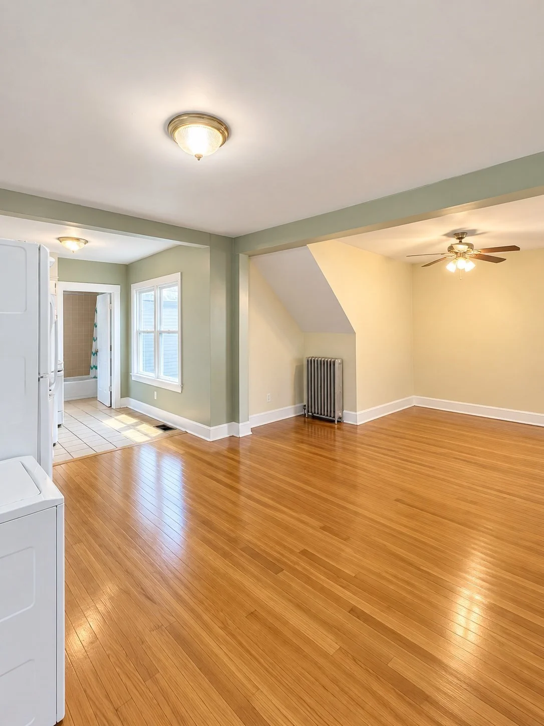 2 bed, 1 bath apartment for rent at 17 Sumner Ave Unit 1, Wakefield — photo 6 of 9