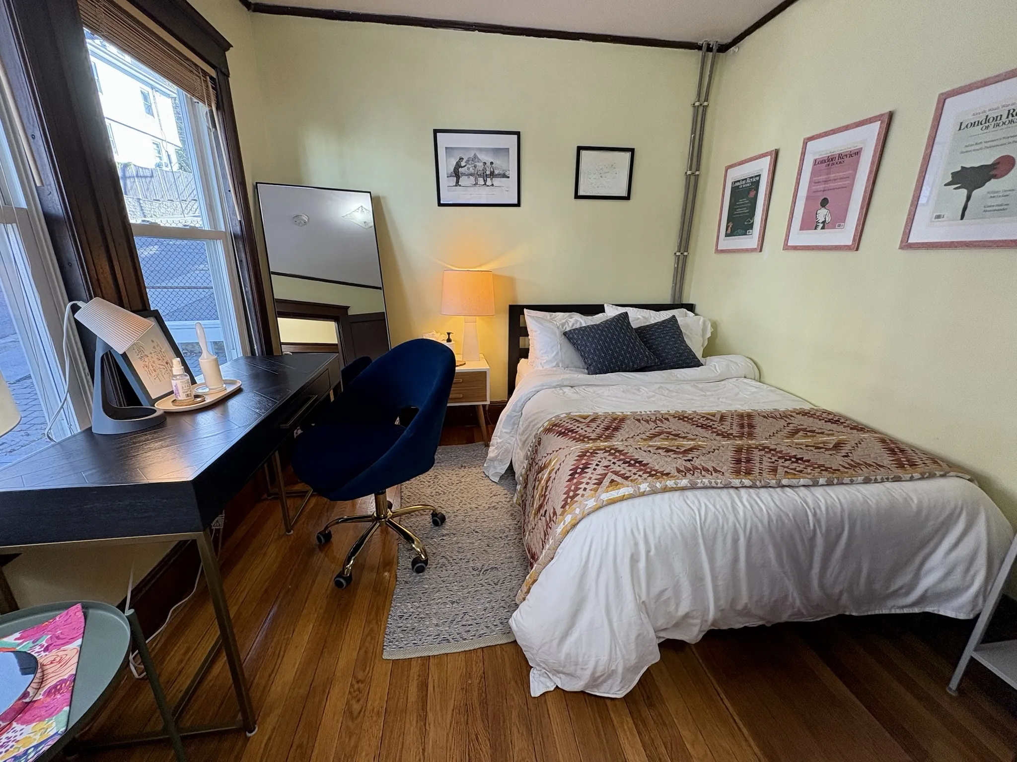 4 bed, 2.5 bath apartment for rent at 17 Sunset St Unit 1, Mission Hill — photo 8 of 28