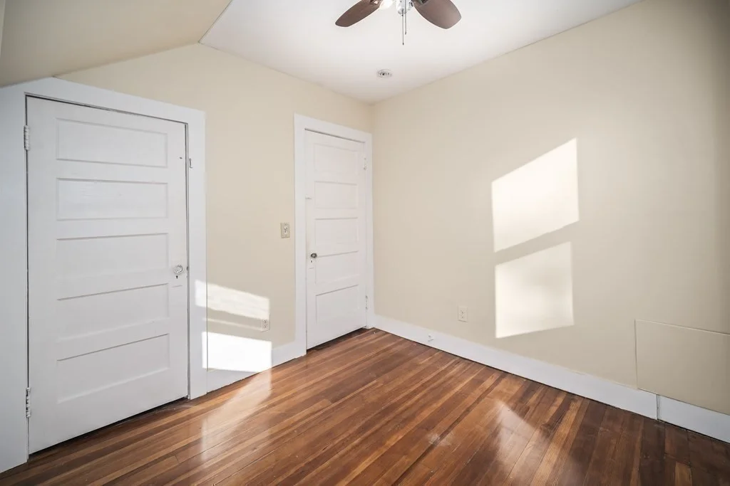 3 bed, 1 bath apartment for rent at 17 Sycamore Rd, Quincy — photo 13 of 26
