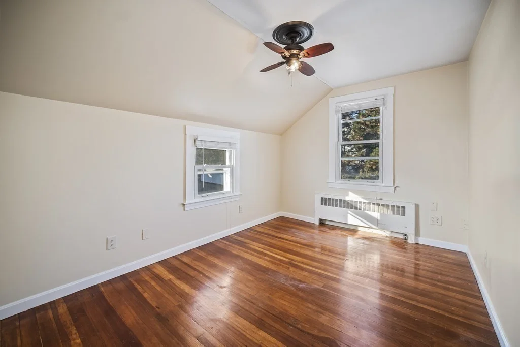 3 bed, 1 bath apartment for rent at 17 Sycamore Rd, Quincy — photo 14 of 26