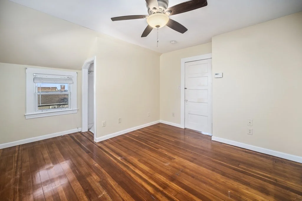 3 bed, 1 bath apartment for rent at 17 Sycamore Rd, Quincy — photo 17 of 26