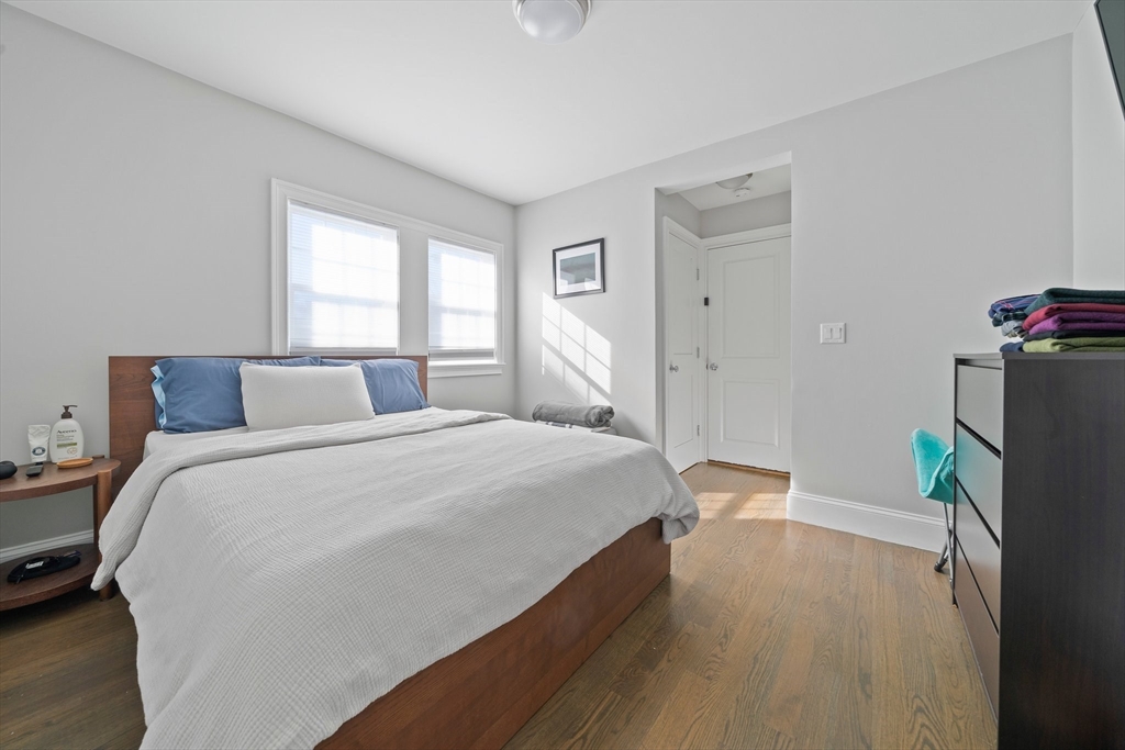 3 bed, 2 bath apartment for rent at 17 Taft St Unit 17, Quincy — photo 7 of 9