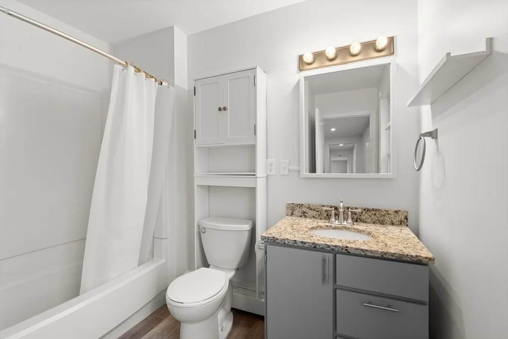 1 bed, 1 bath apartment for rent at 17 Third St Unit 17, North Andover — photo 4 of 12