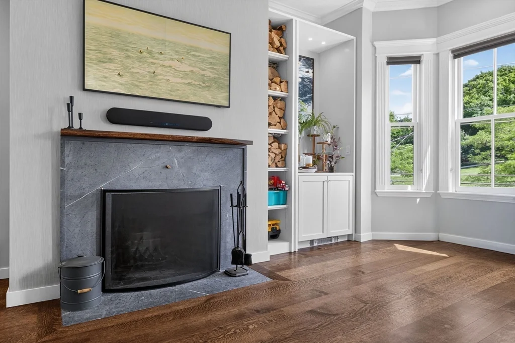 4 bed, 2 bath apartment for rent at 17 Thomas Park Unit 2, South Boston — photo 11 of 36